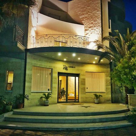 Hotel Mille Pini Marina di Ginosa Exterior foto
